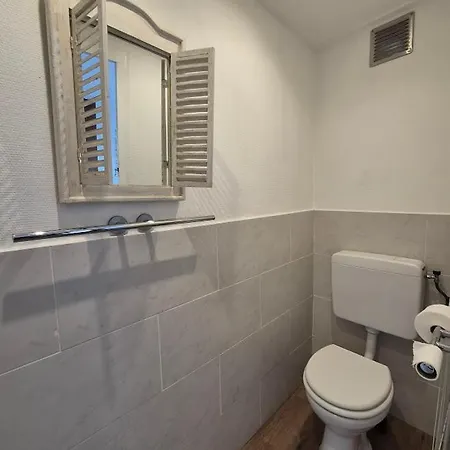 펜션 Near The In The Center.**** 노르트베이크