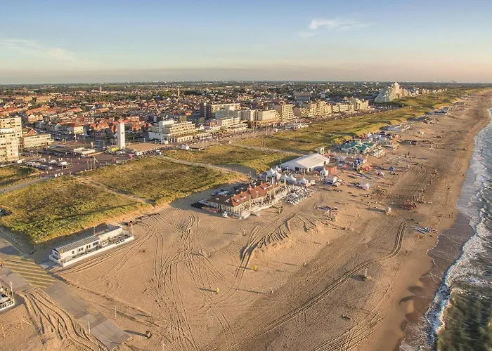 Near The In The Center.**** Casa vacanze *